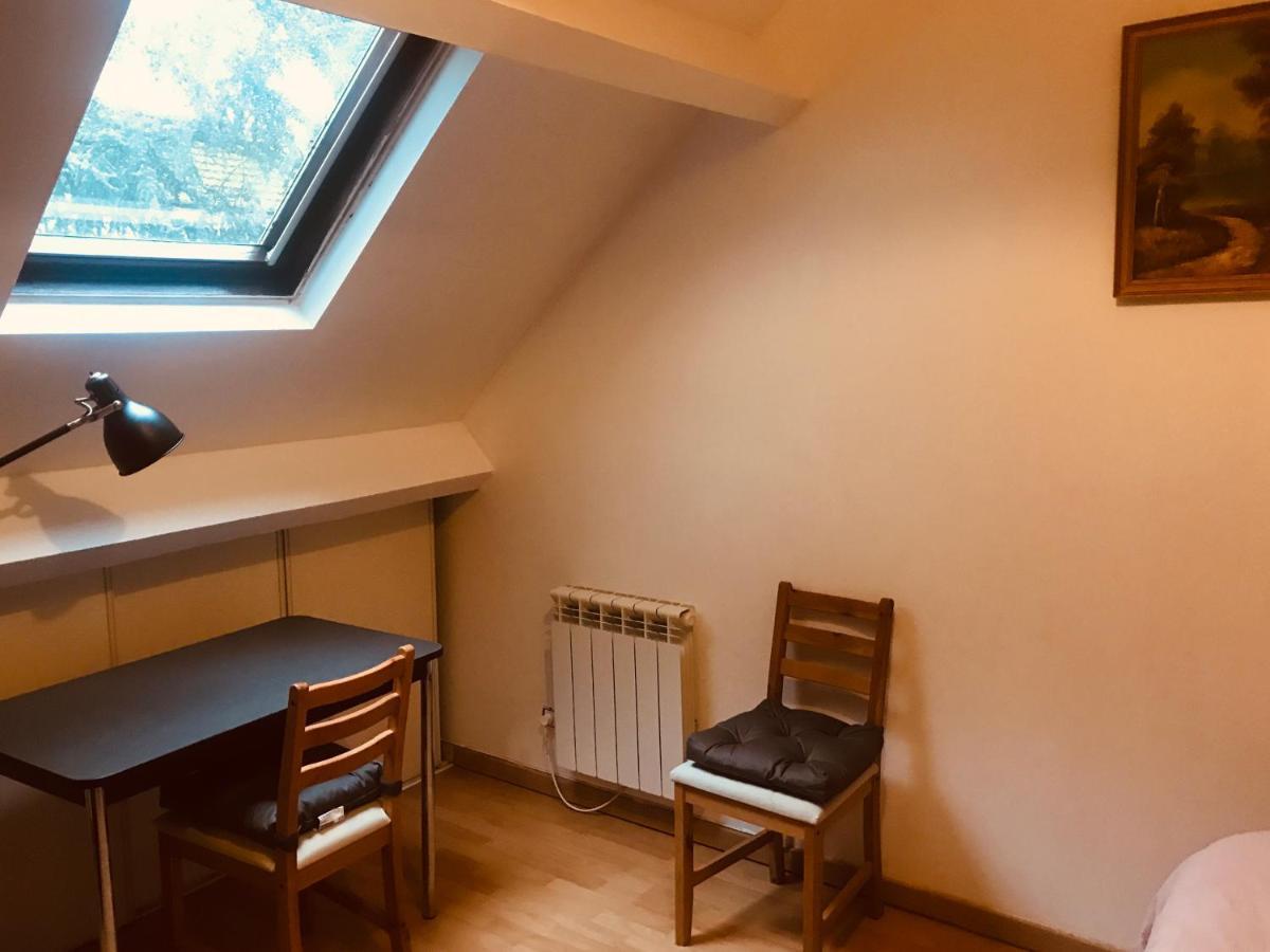 Maison De Longde-Appartement Avec 2 Chambres Villejuif Eksteriør billede